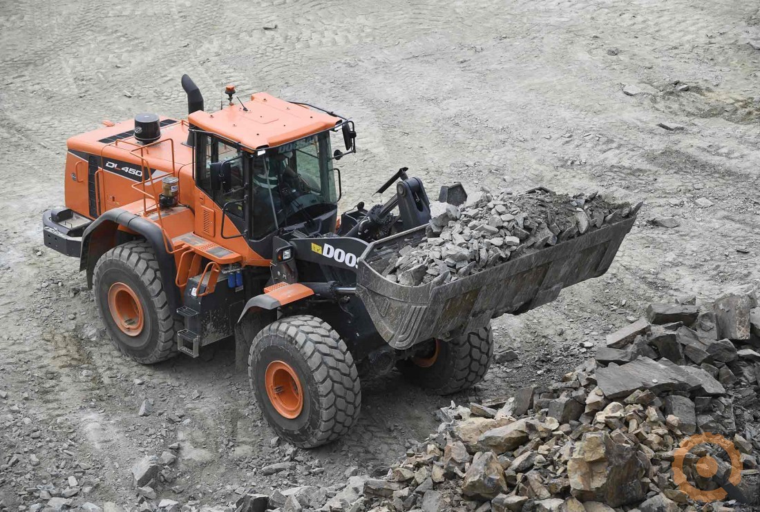 Doosan DL 450 Scheda tecnica & Caratteristiche (2009-2013) pala gommata articolata CJPqjXaws0YuZ7oLHyzM